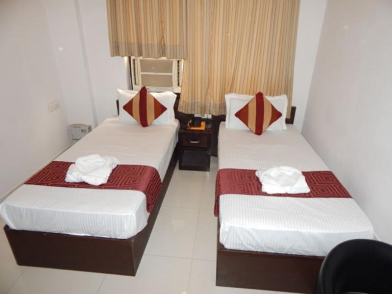 Hotel Siam International Δελχί Εξωτερικό φωτογραφία