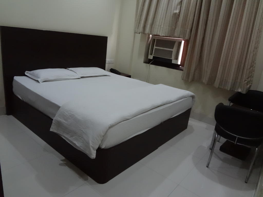 Hotel Siam International Δελχί Εξωτερικό φωτογραφία
