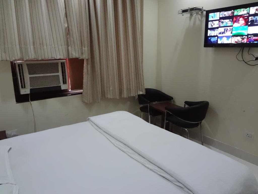 Hotel Siam International Δελχί Εξωτερικό φωτογραφία