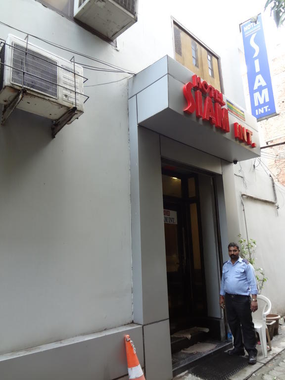 Hotel Siam International Δελχί Εξωτερικό φωτογραφία