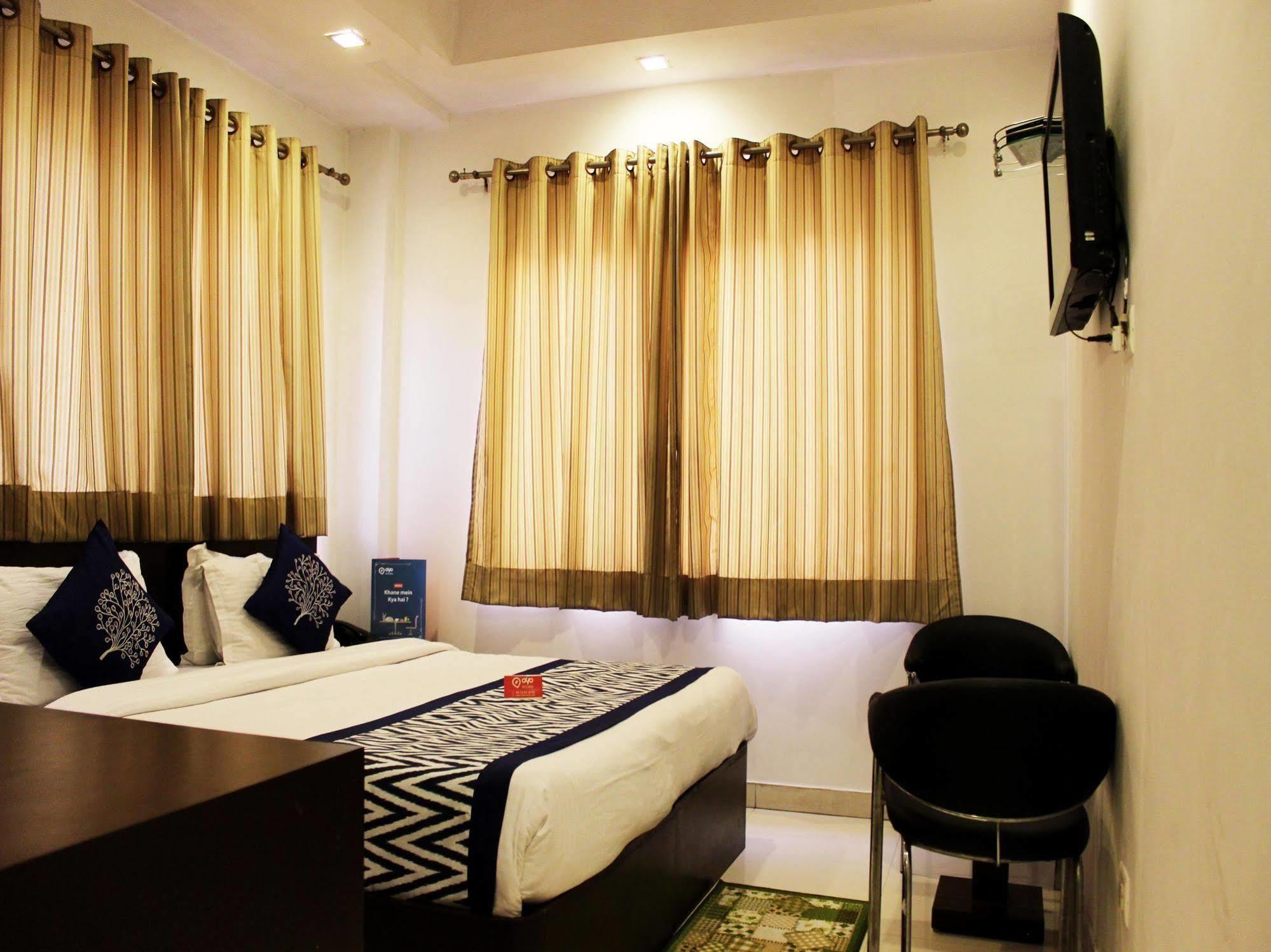 Hotel Siam International Δελχί Εξωτερικό φωτογραφία