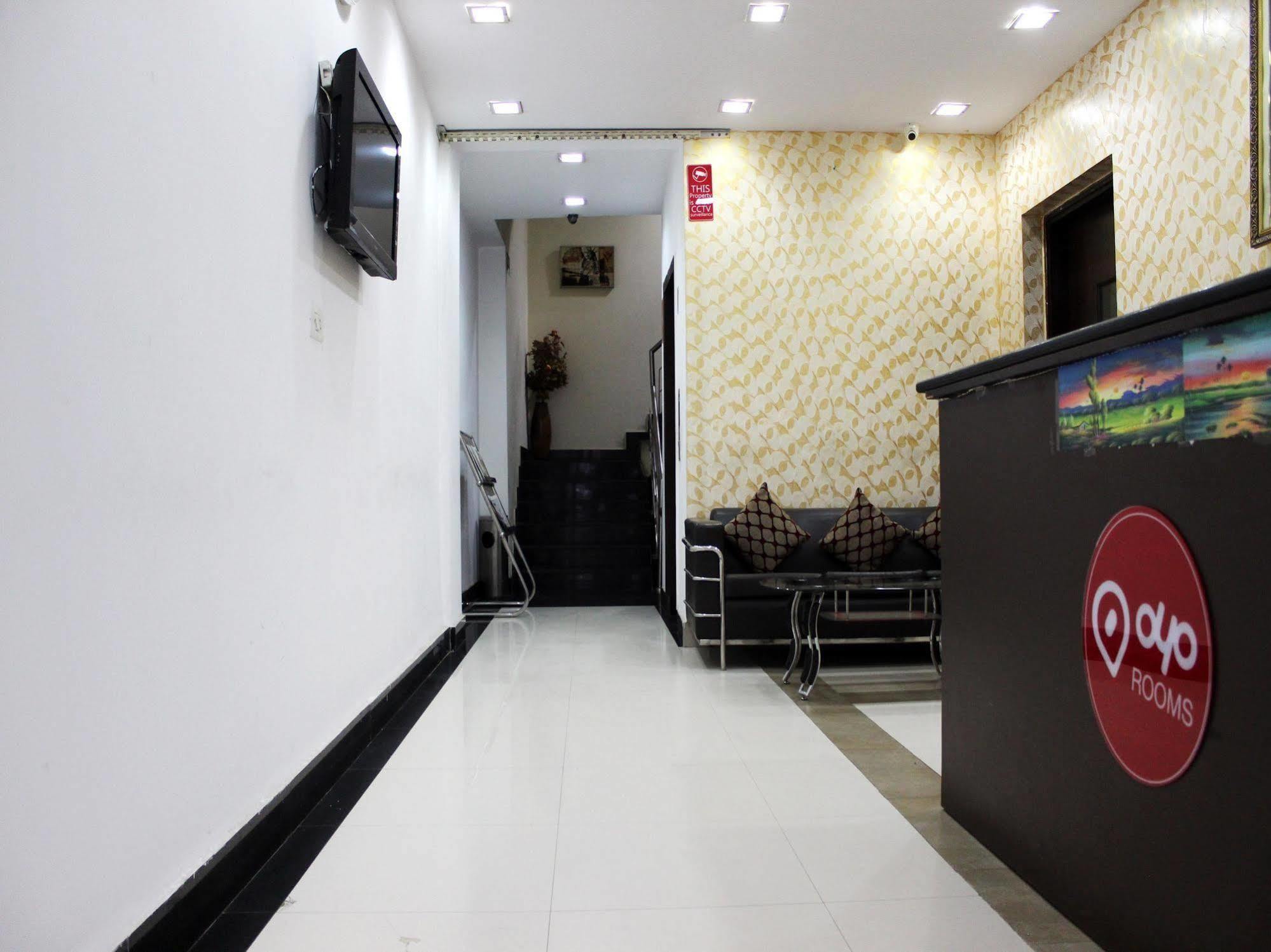 Hotel Siam International Δελχί Εξωτερικό φωτογραφία