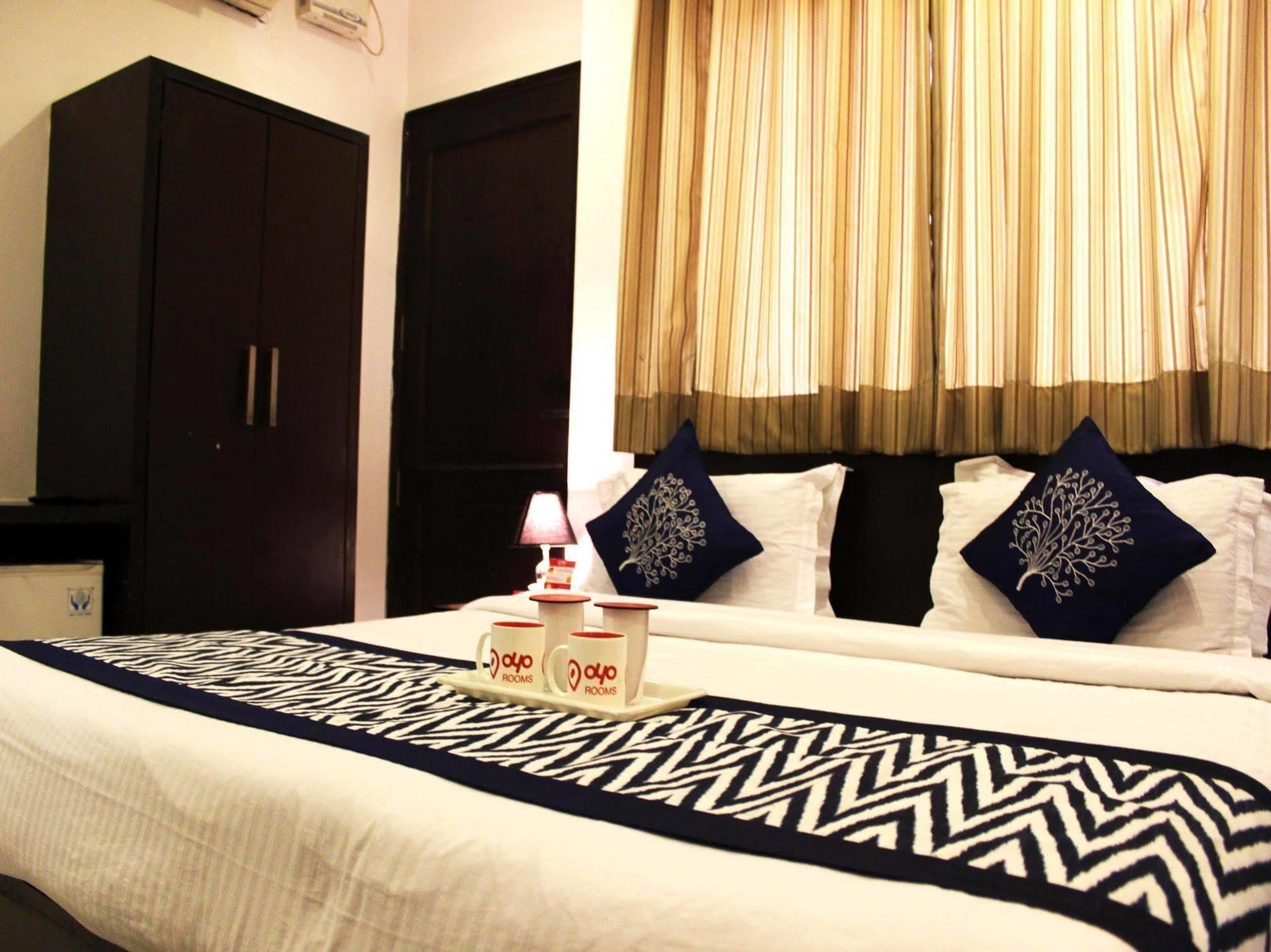 Hotel Siam International Δελχί Εξωτερικό φωτογραφία
