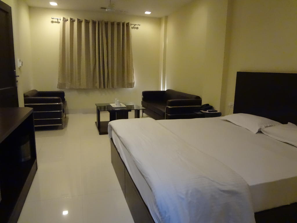 Hotel Siam International Δελχί Δωμάτιο φωτογραφία